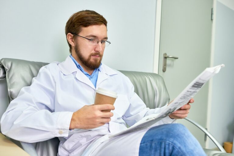 Doctor Reading News